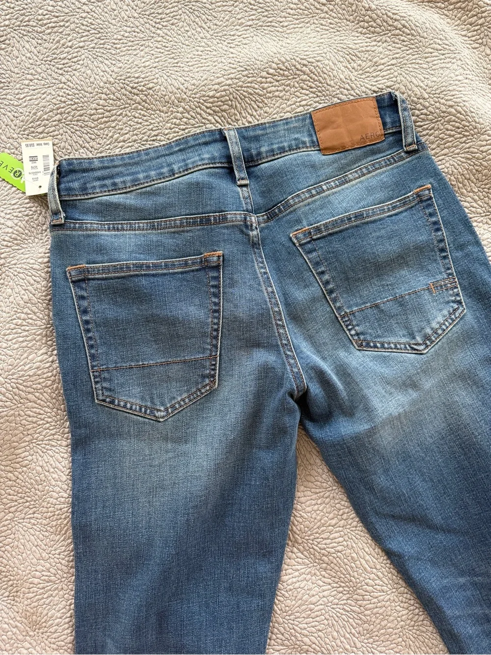 Aeropostale Men's Straight Jeans in Medium Blue Wash